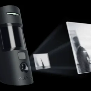 Комплект бездротової сигналізації Ajax StarterKit Cam з фотопідтвердження тривог для захисту від пограбування. Для відправки сигналів тривоги власнику, а також на пульт охорони використовуються 4 незалежних канали зв’язку: Ethernet, Wi-Fi та дві SIM-карти з підтримкою швидкісних мереж LTE. До складу входять: централь Hub 2 Plus, датчик руху з фотокамерою, датчик відкриття, брелок керування. В чорному або білому кольорі.